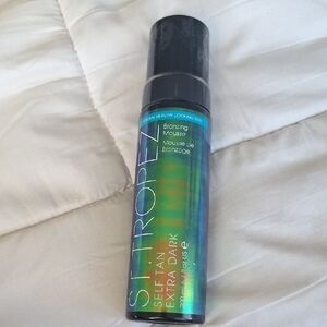 St. Tropez Self Tan Extra Dark Mousse - Black and Blue